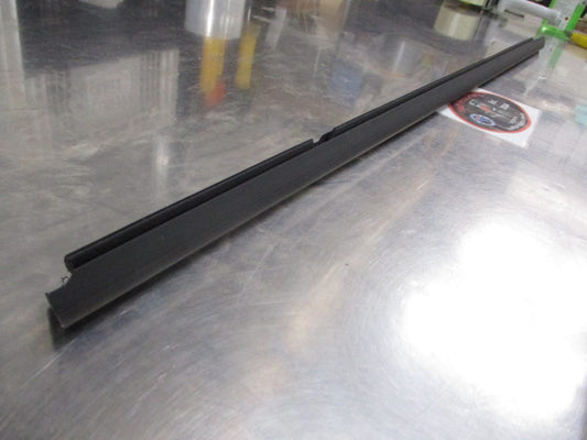 Kia Sportage Genuine Right Hand Rear Door Weather Strip Belt Molding New Part