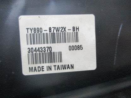 Toyota Hilux Aftermarket Zeon Passenger Side Headlight Used Untested
