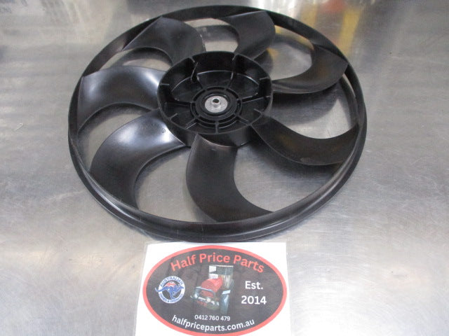 Kia Carnival Genuine Engine Cooling Fan New Part