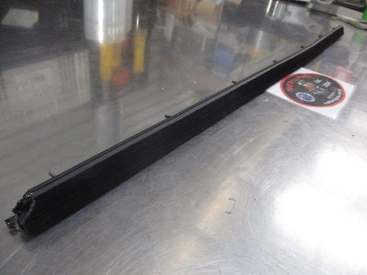 Hyundai Tucson Genuine Right Hand Front Door Inside Weather Strip New Part