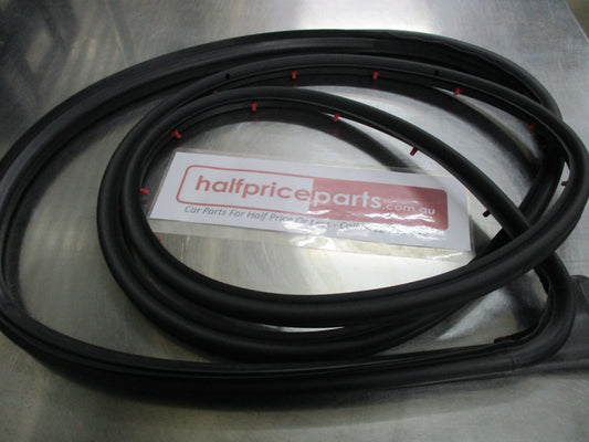 Holden Trax Genuine Lefthand Front Door Weatherstrip New Part