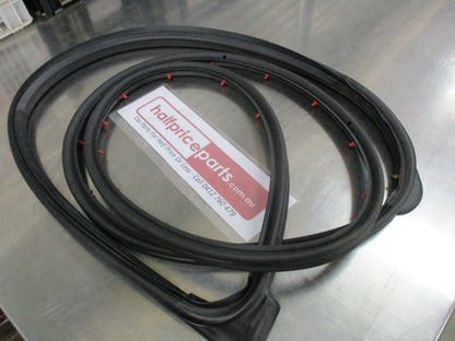 Holden Trax Genuine Lefthand Front Door Weatherstrip New Part