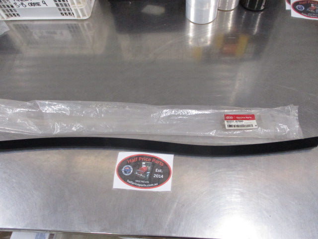 Kia Cerato Genuine Left Hand Front Door Inside Weather Strip New Part.