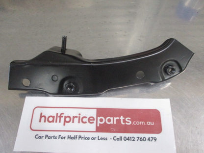 Mitsubishi Magna Genuine Upper Right Hand Rear Bumper Plate New Part