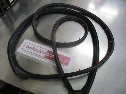 Holden Trax Genuine Lefthand Front Door Weatherstrip New Part