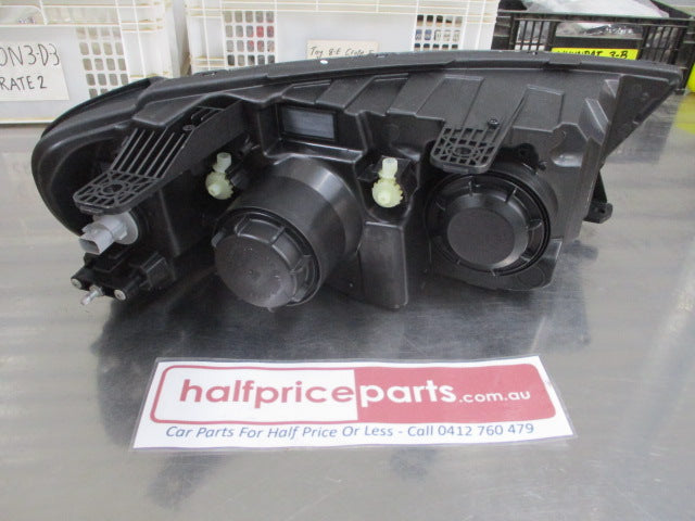 Holden CG Captiva Genuine Left Hand Headlight New Part