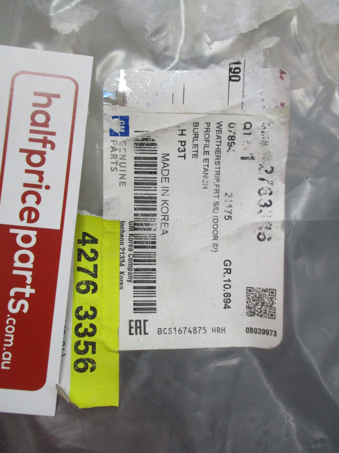 Holden Trax Genuine Lefthand Front Door Weatherstrip New Part