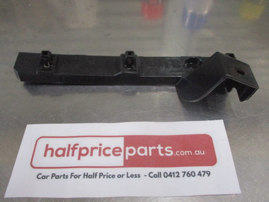 Mitsubishi Lancer Evolution Genuine Left Hand Front Side Bumper Bracket New Part