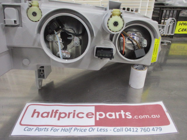 Holden JS Vectra Genuine Left Hand Front Headlight New Part