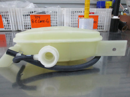 Nissan Navara D23 Genuine Radiator Reservoir Tank Assembly New Part
