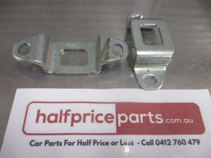 Mitsubishi MQ Triton Tailgate Latch Striker Plate Pair Used Part