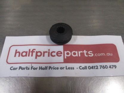 Mitsubishi Magna/Verada/Lancer/Evolution Genuine Gearshift Link Bushing New Part