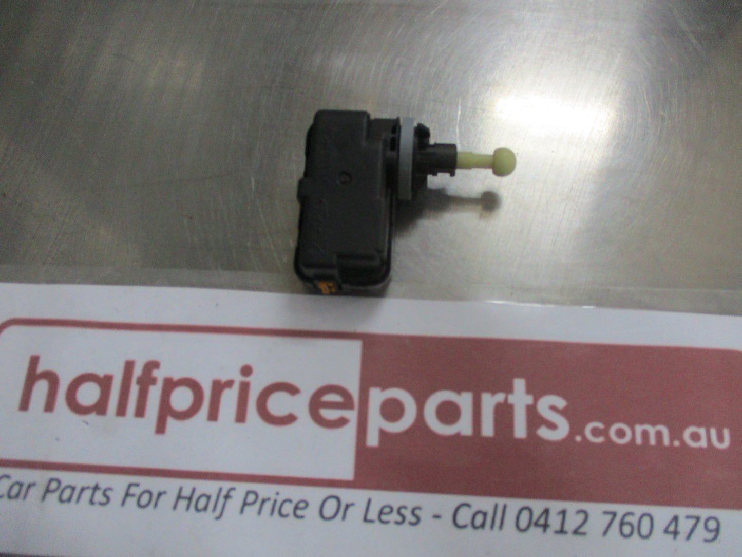 Holden Astra K Genuine Headlight Level Motor New Part