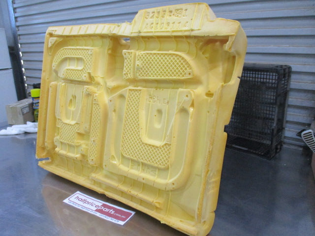 Holden VF Commodore Genuine Rear Right Hand + Middle Seat Base Cushion - New Part