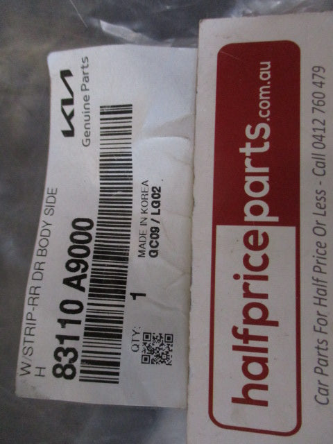 Kia Carnival Genuine Left Hand Rear Body Door Weather Strip (Passenger) New Part