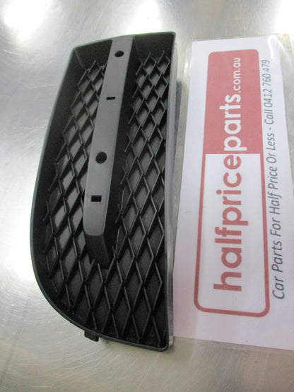 Holden Barina Genuine Front Right Bumper Fascia Opening cover New Part