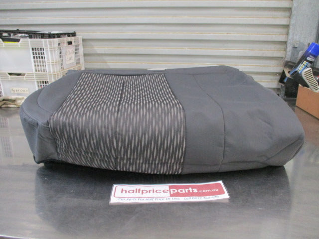 Holden Colorado RG Genuine Right Hand Rear 3/4 Seat Cushion Trim Cover New Part