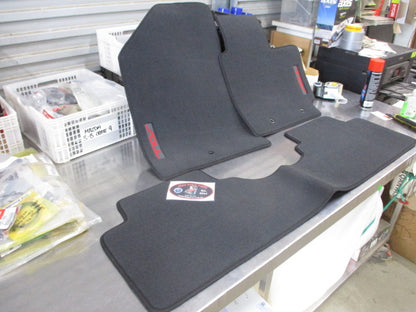 KIA Soul PS Genuine Tailored Carpet Mat Set New Part