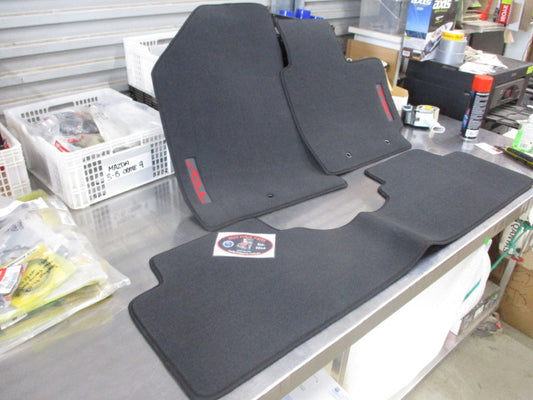 KIA Soul PS Genuine Tailored Carpet Mat Set New Part
