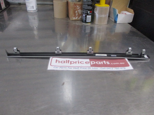 Holden HSV VE Senator Genuine Left Hand Front Dash Applique Trim (Glass Silver) New Part