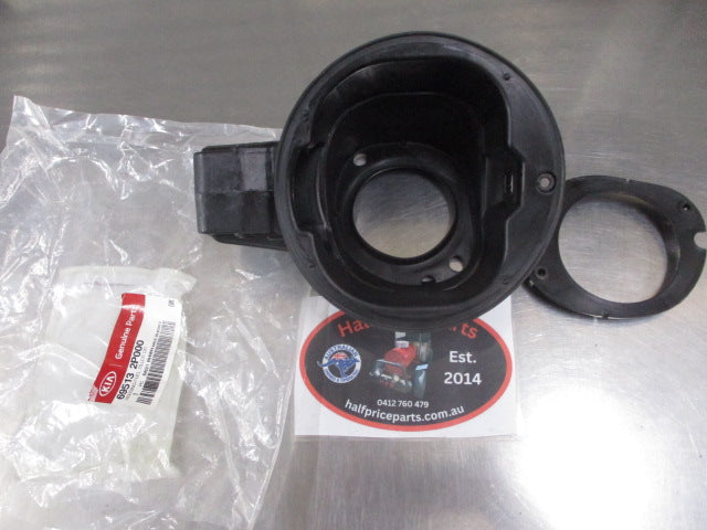 Kia Sorento Genuine Fuel Filler Housing New Part