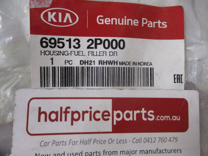 Kia Sorento Genuine Fuel Filler Housing New Part