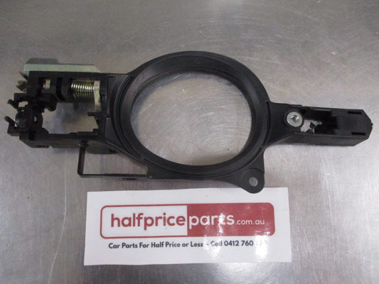 Mitsubishi Outlander/Lancer/Outlander Sport Genuine Front Right Hand Door Handle Base New Part