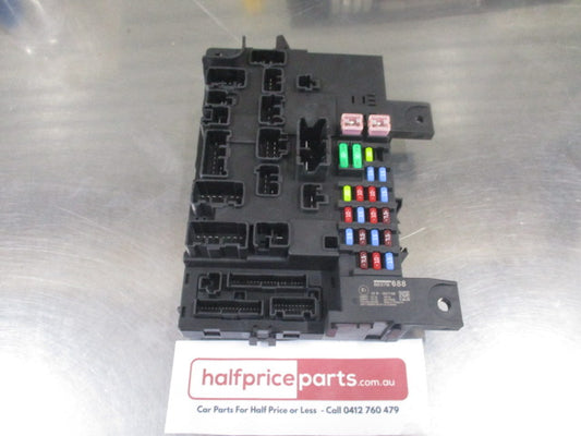 Mitsubishi Outlander Genuine ECU Time & Alarm Control Unit New Part