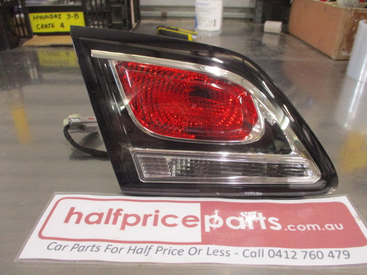 Holden VF/VFII /SS/SSV/Redline/Calais/SV6 Genuine Left Hand Rear Inner Tail Light New Part