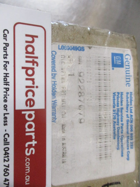 Holden VF Commodore/WN Caprice Genuine Roof Console With Sunglass Holder Light Titanium New Part