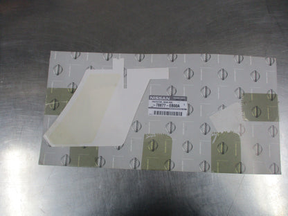 Nissan D40 Navara Genuine Passenger Side Tray Protector New