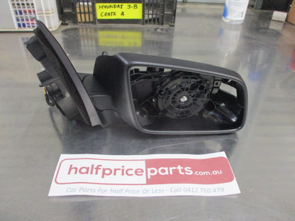 Holden VF Commodore Right Hand Front Exterior Mirror Housing (No Glass) New Part