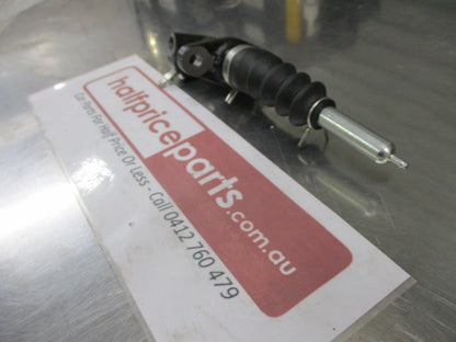 Mazda T2500/T2600/T3000/T3500 Genuine Clutch Slave Cylinder New Part