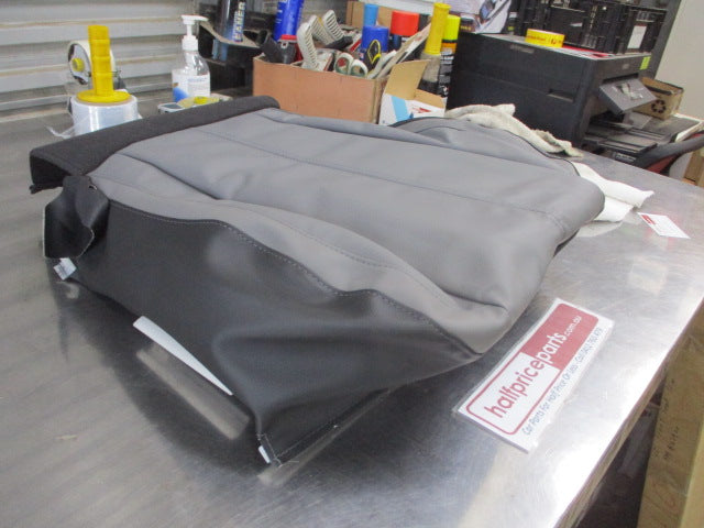 Holden Colorado 7/ Trailblazer Genuine Left Hand Front Seat Base Trim New Part