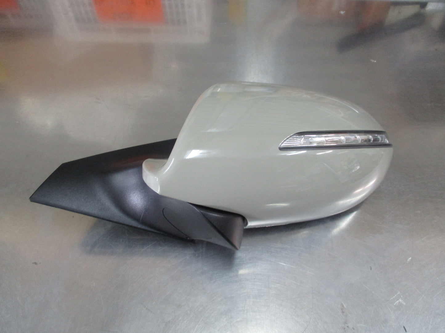 KIA Sportage Genuine Left Hand Side Mirror Assembly New Part