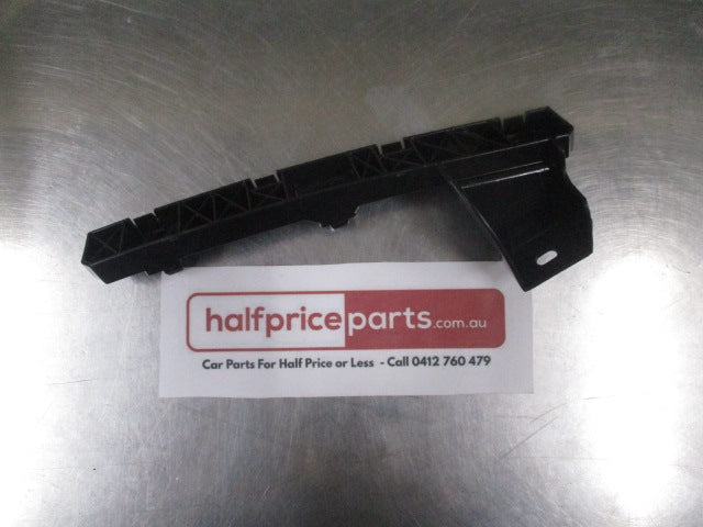 Mitsubishi Lancer Evolution Genuine Right Hand Front Bumper Side Bracket New Part
