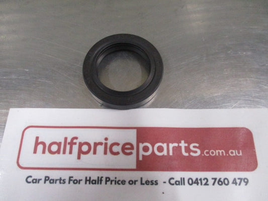 Mitsubishi Triton/Pajero/Pajero Sport Genuine Transfer Case Output Shaft Oil Seal New Part