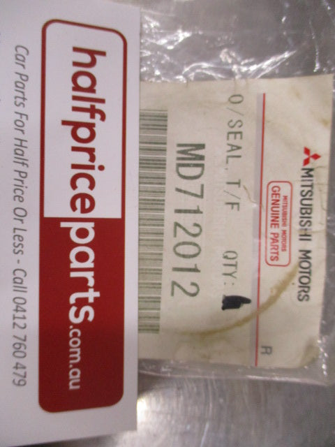 Mitsubishi Triton/Pajero/Pajero Sport Genuine Transfer Case Output Shaft Oil Seal New Part
