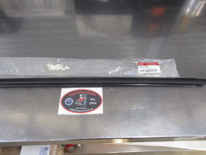Kia Cerato Genuine Left Hand Outer Rear Belt Moulding New Part