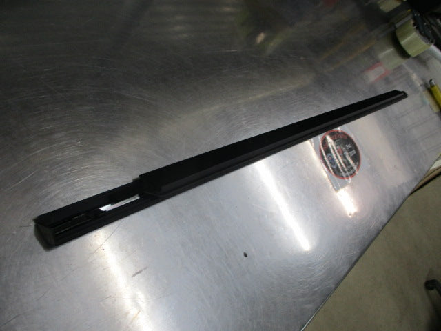 Kia Sportage Genuine Left Hand Outer Front Belt Moulding New Part