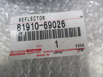 Toyota Landcruiser Genuine Rear Corner Reflector New