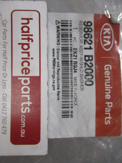 Kia Soul Genuine Windshield Washer Reservoir Assembly New Part