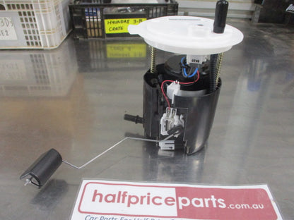Holden VE SS-SSV V8/WM Statesman/Berlina Commodore Genuine Fuel Pump Assy New Part