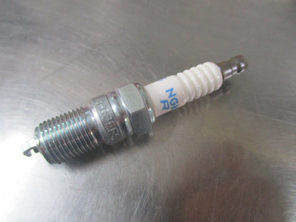 NGK Standard Spark Plug Suits HSV/Holden Commodore VQ/VR/VS/VN/VP/Holden Caprice Set Of 6 New