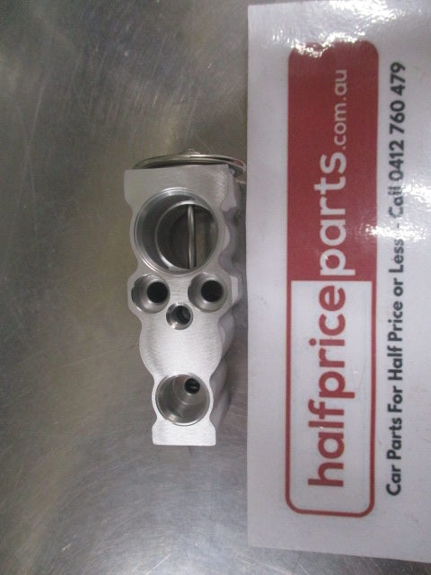 Mitsubishi Triton/Pajero Sport Genuine A/C Expansion Valve New Part