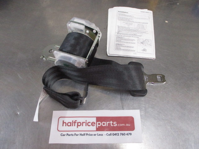 Mitsubishi Lancer Genuine Right Hand Second Row Outer Lap-Shoulder Seat Belt Assembly New Part