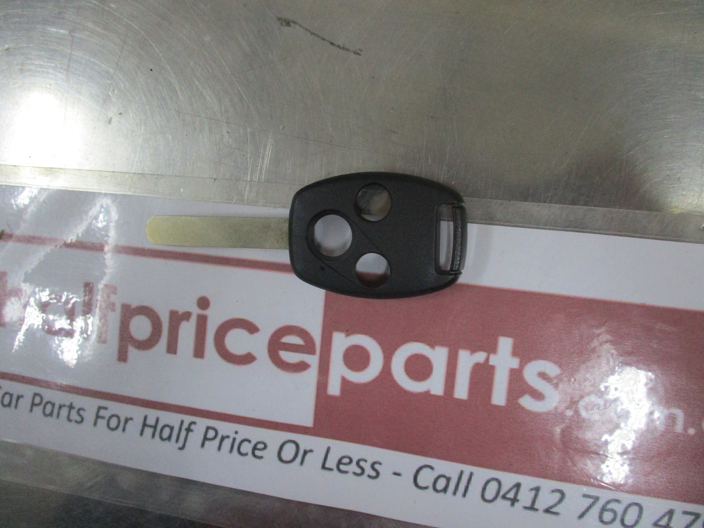 Honda Accord EX Genuine Uncut Top Case Transmitter Key New Part