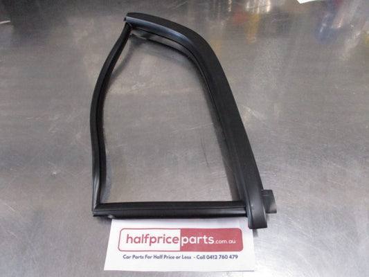 Mitsubishi Triton Dual Cab Genuine Drivers Rear Door Stationary Glass Weatherstrip New Part