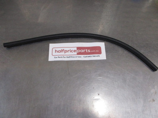 Mitsubishi Triton MN Genuine Rear Axle Housing Hose New Part
