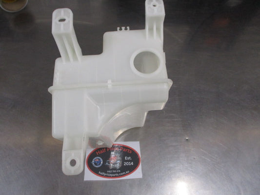 Kia Sorento Genuine Windscreen Washer Tank New Part